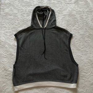 Sleeveless hoodie